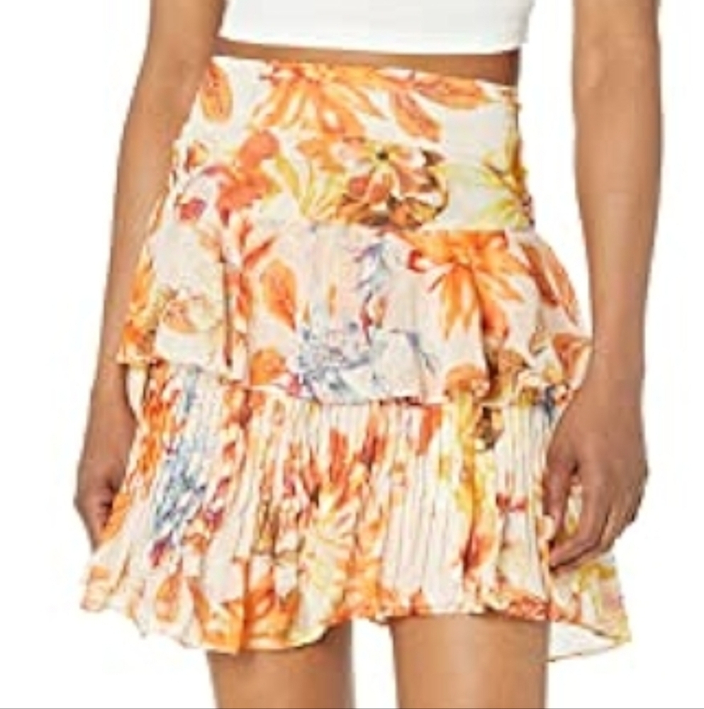 Guess Coral, Blue, and Cream Floral Chiffon Tiered and Pleated Mini Skirt. EUC M